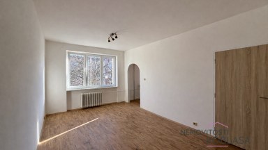 Pronájem bytu 2+1 49 m², Chomutov, ul. Sluneční
